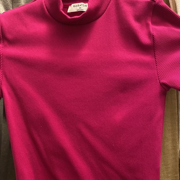 SOLD Aritzia Babaton Top - Picture 3 of 3